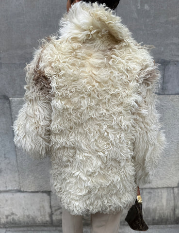 Weißer Mantel - Schaf