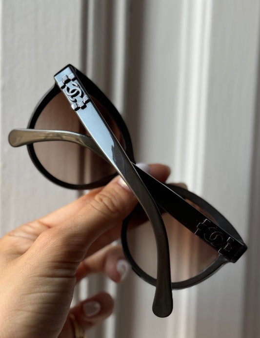 Pink Rectangular Glasses