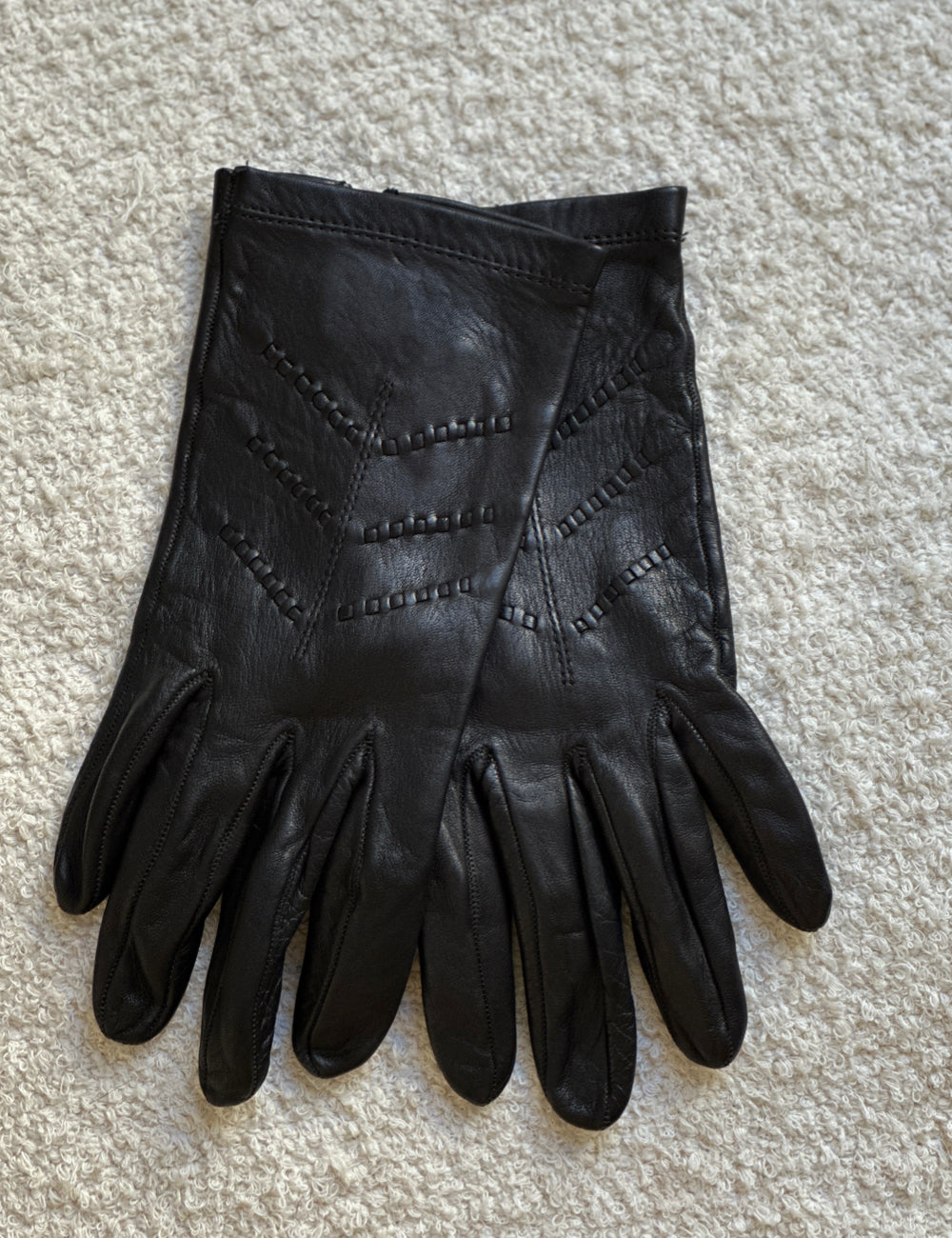 Kurze schwarze Handschuhe – Leder