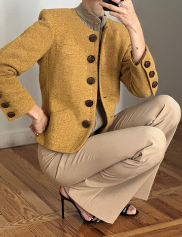 Senffarbene Jacke mit Fischgrätenmuster – Yves Saint Laurent